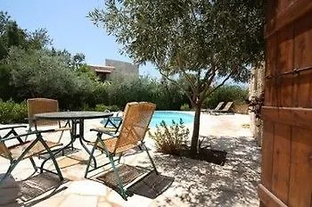 Kipseli Hotel 3*